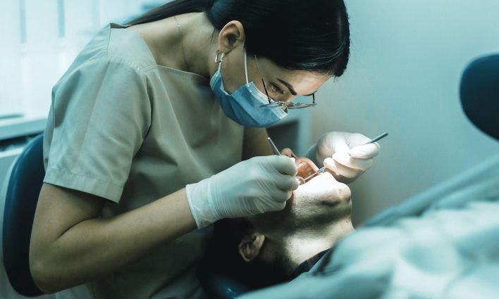 I’m a dentist. It’s time for public dental care in Canada